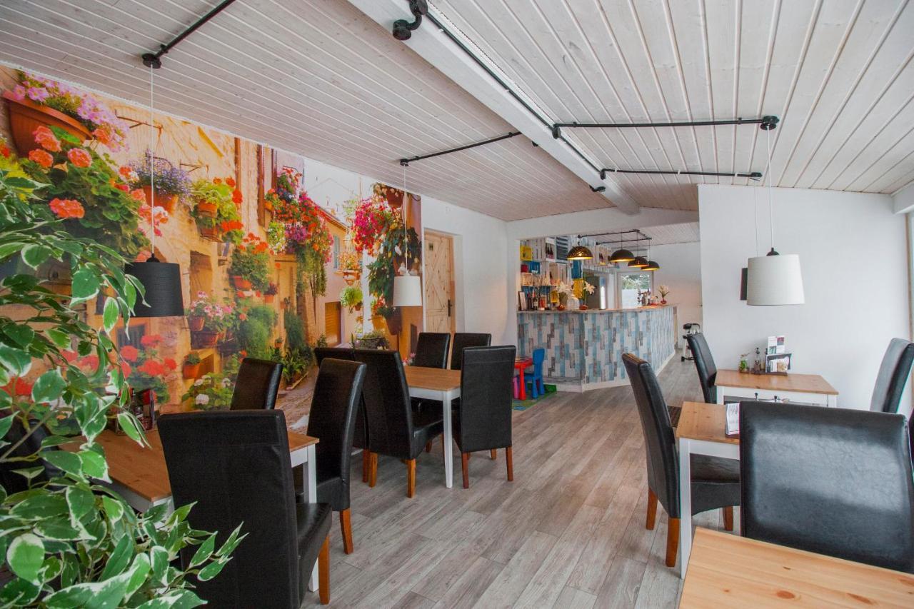 Bieszczadzki Brat Apartamenty Polańczyk エクステリア 写真