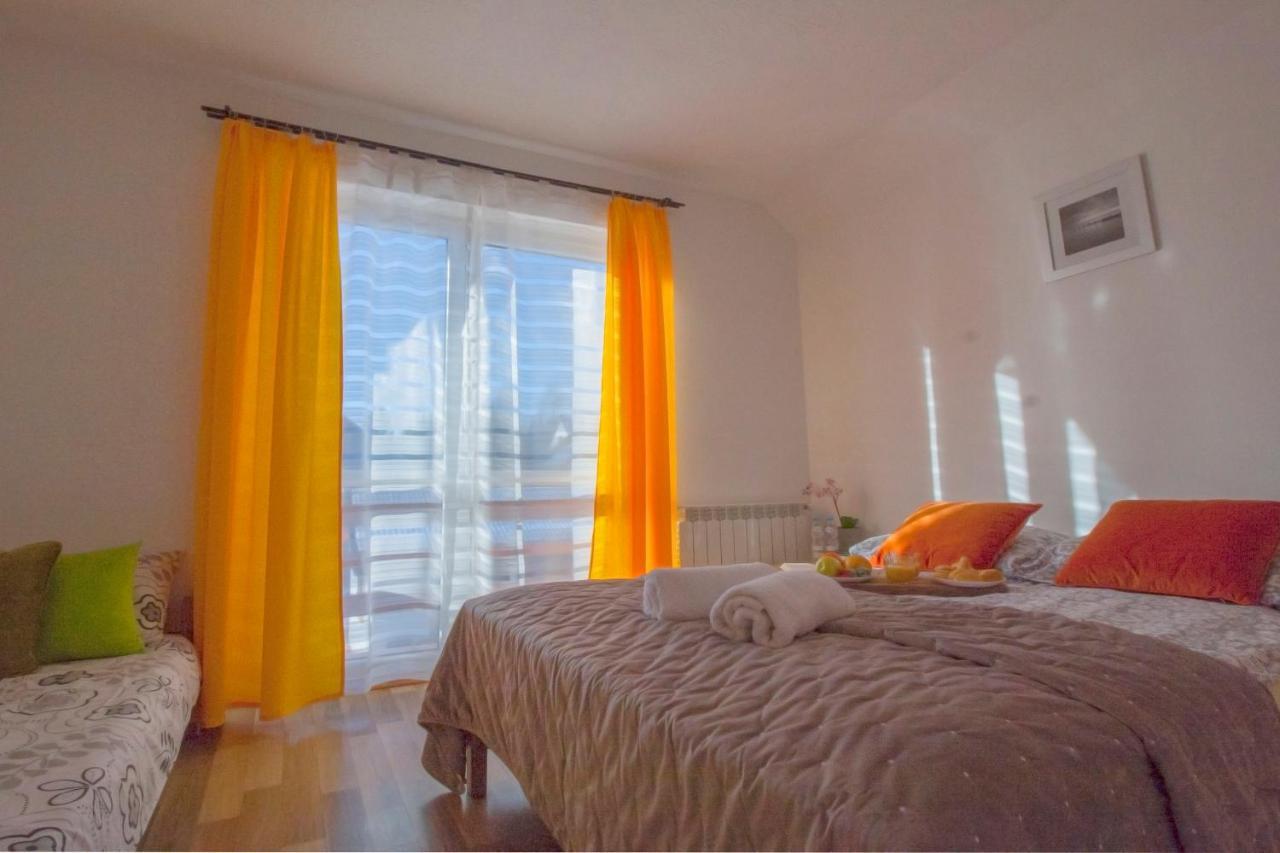 Bieszczadzki Brat Apartamenty Polańczyk エクステリア 写真